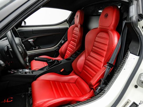 Used 2015 Alfa Romeo 4C Coupe w/ Leather Interior Group image 35