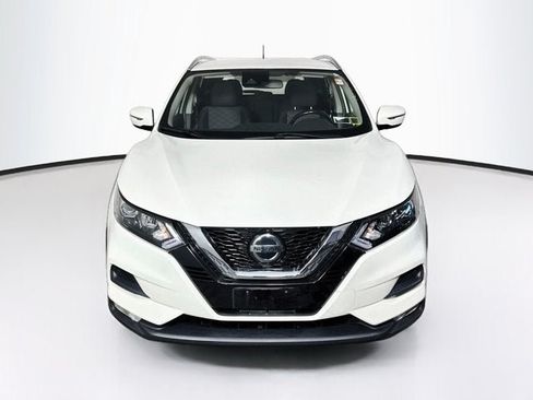Used 2022 Nissan Rogue Sport SV AWD/4WD image 2