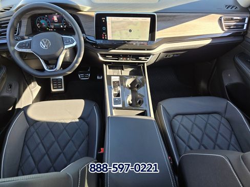 New 2026 Volkswagen Atlas SEL Premium R-Line AWD/4WD image 10