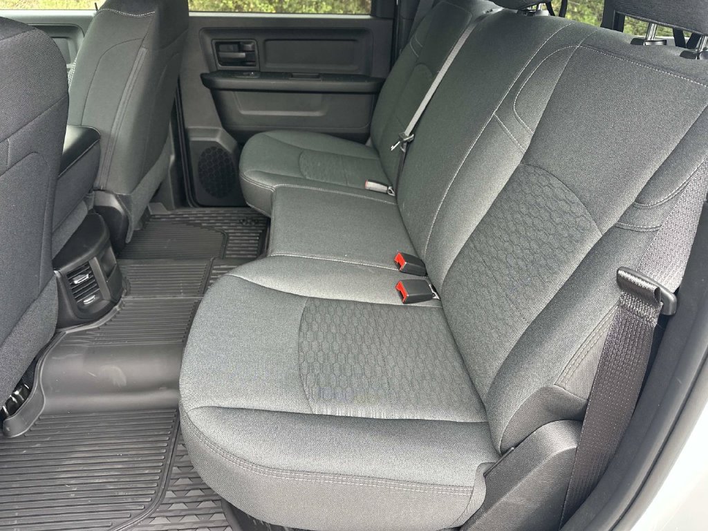 New 2026 RAM 3500 Tradesman AWD/4WD image 9