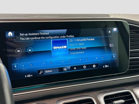 Used 2022 Mercedes-Benz GLS 450 4MATIC image 15