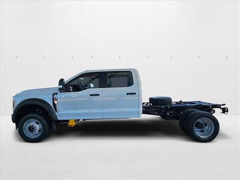 New 2025 Ford F450 XL image 5