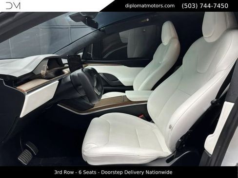 Used 2023 Tesla Model X AWD/4WD image 17