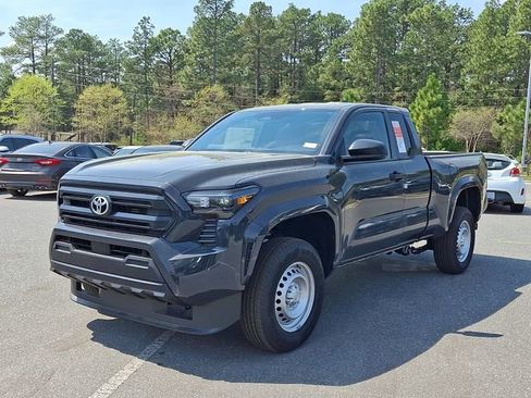 New 2026 Toyota Tacoma SR AWD/4WD image 3