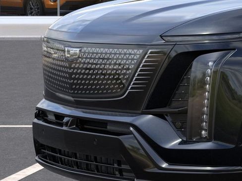 Used 2027 Cadillac Vistiq Sport w/ LPO, Floor Liner Package AWD/4WD image 13