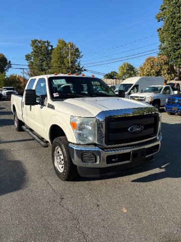 Used 2016 Ford F250 XL w/ XL Appearance Package AWD/4WD image 2