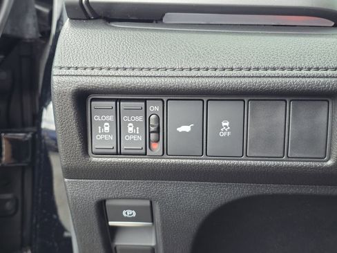 Used 2025 Honda Odyssey Sport-L image 24