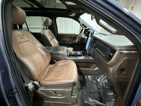 Used 2022 Ford Expedition King Ranch image 31