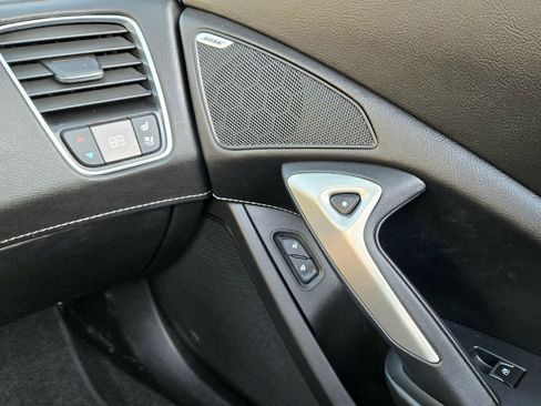 Used 2016 Chevrolet Corvette Z06 w/ Z07 Performance Package image 35