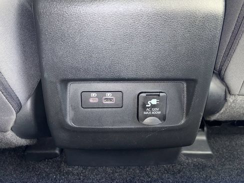 Certified 2025 Nissan Frontier SV w/ SV Convenience Package RWD image 29