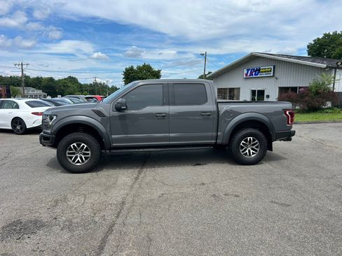 Used 2018 Ford F150 Raptor w/ Equipment Group 802A Luxury AWD/4WD image 3