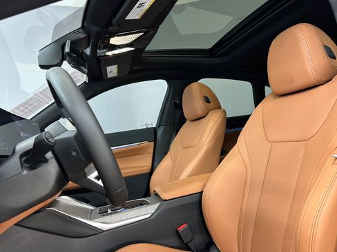 Certified 2025 BMW i4 eDrive40 w/ M Sport Package RWD image 16