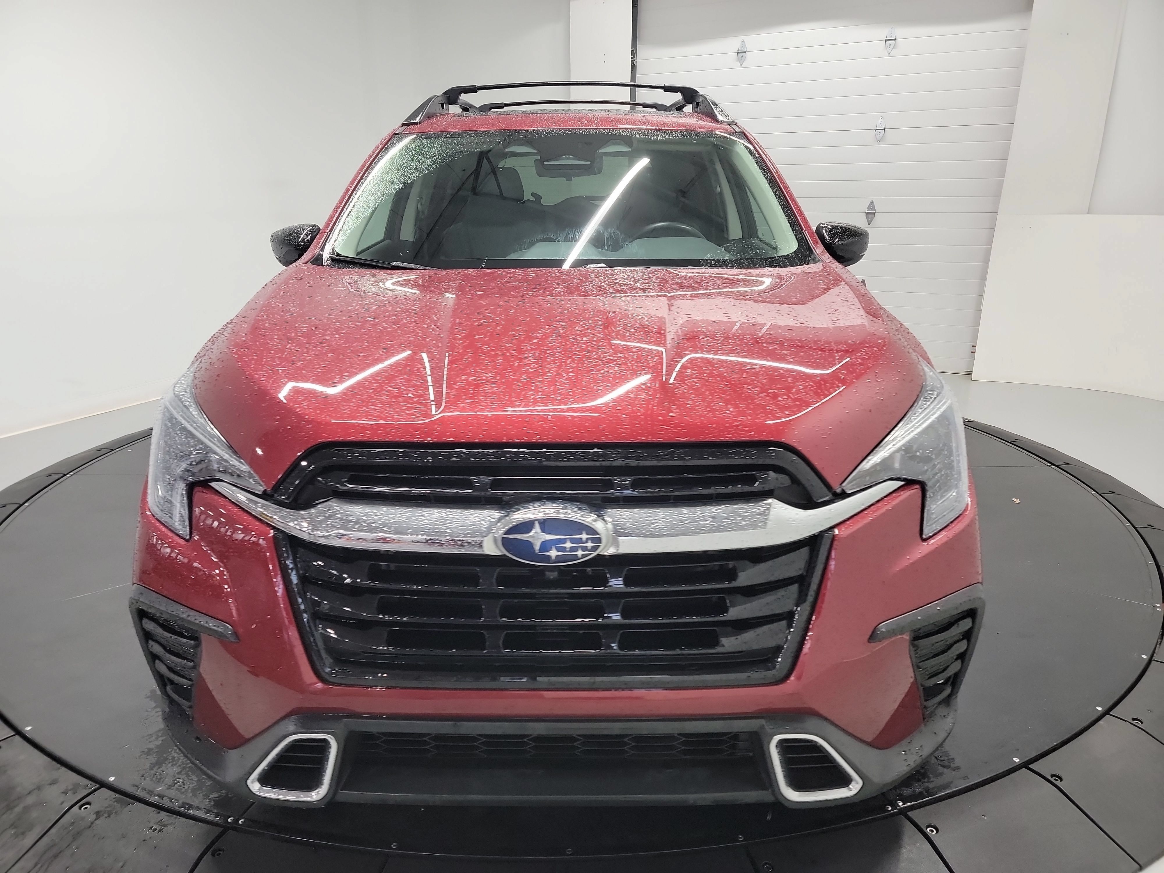 Used 2025 Subaru Ascent Touring w/ Popular Package #1 AWD/4WD image 2
