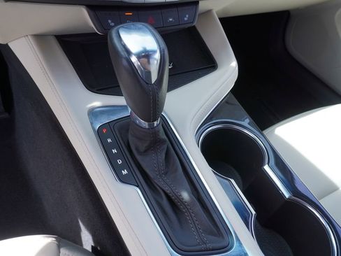 Certified 2025 Cadillac CT4 Luxury image 18