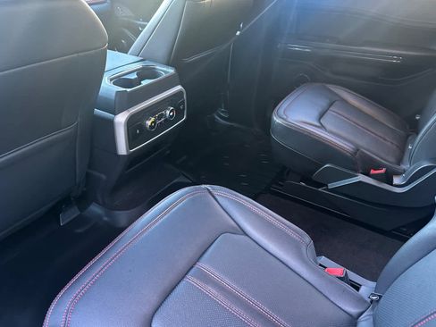 Certified 2023 Ford Expedition Limited image 4