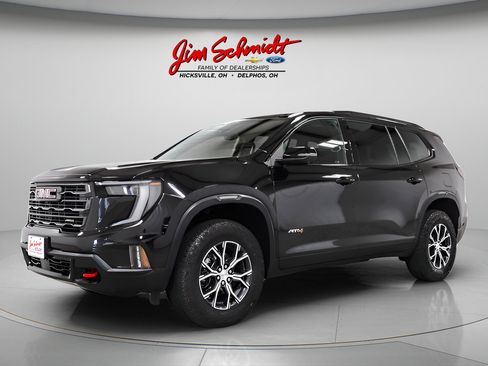 Used 2025 GMC Acadia AT4 w/ Luxury Package AWD/4WD image 3