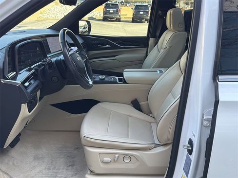 Used 2021 Cadillac Escalade Premium Luxury w/ Driver Assist Tech Package image 9