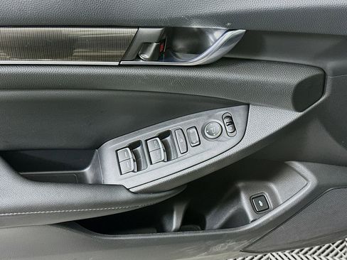 Used 2020 Honda Accord Sport image 15