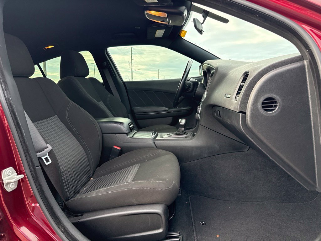 Used 2023 Dodge Charger SXT w/ Blacktop Package RWD image 10