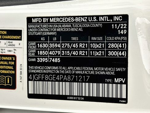 Used 2023 Mercedes-Benz GLS 580 4MATIC image 36