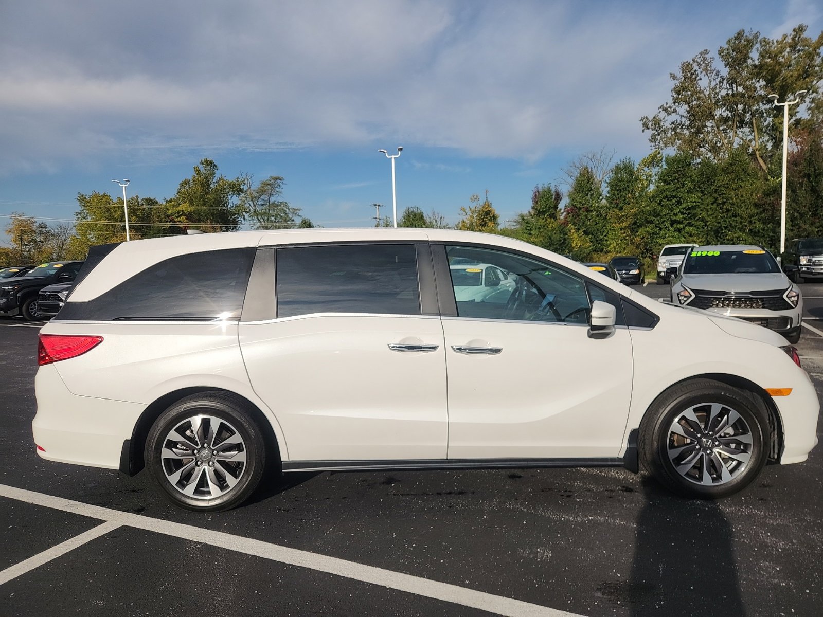 Used 2024 Honda Odyssey EX-L image 6