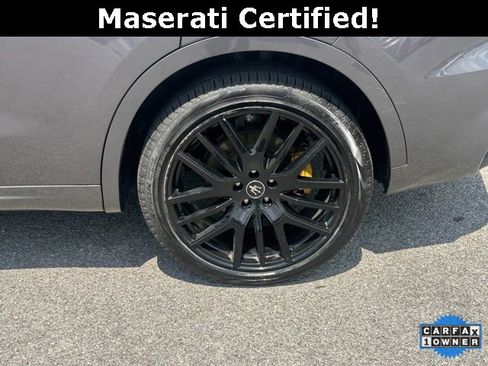 Certified 2022 Maserati Levante GT image 13