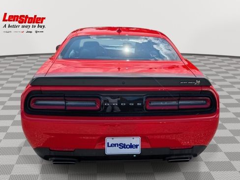 Used 2021 Dodge Challenger R/T Scat Pack RWD image 4