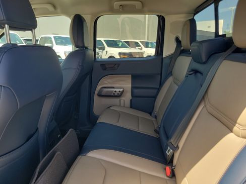 Used 2025 Ford Maverick Lariat w/ 4K Tow Package AWD/4WD image 14