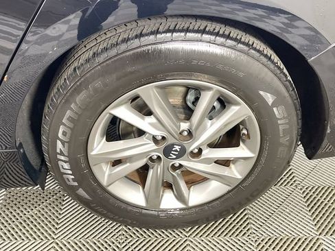 Used 2020 Kia Optima LX image 29