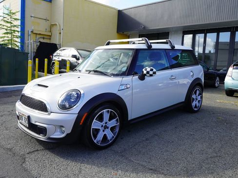 Used 2013 MINI Cooper Clubman S FWD image 5