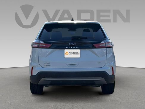 Used 2022 Ford Edge SEL image 19