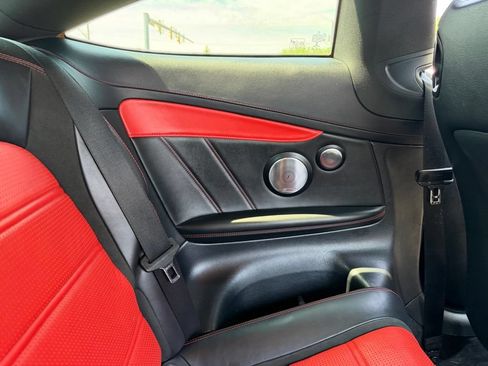 Used 2020 Mercedes-Benz C 63 AMG S image 24