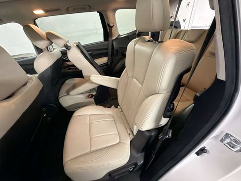 Used 2024 Subaru Ascent Limited w/ Technology Package AWD/4WD image 26