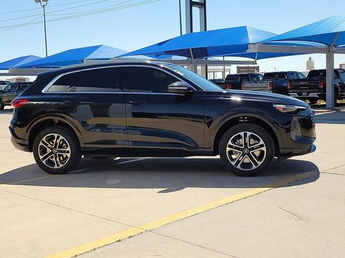 Used 2025 Audi Q5 Premium Plus AWD/4WD image 6