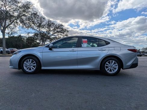 New 2026 Toyota Camry LE image 7