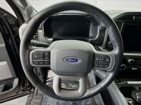 Used 2022 Ford F150 Lariat image 11
