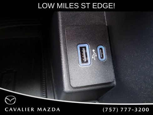 Used 2024 Ford Edge ST w/ Equipment Group 401A AWD/4WD image 45