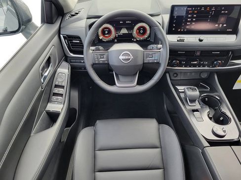 New 2025 Nissan Rogue SL image 20