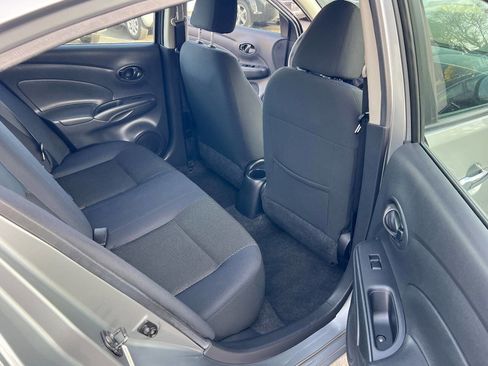 Used 2012 Nissan Versa SV w/ Convenience Pkg image 22