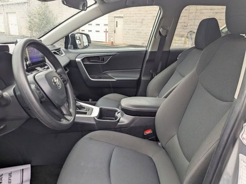 Used 2025 Toyota RAV4 LE image 24