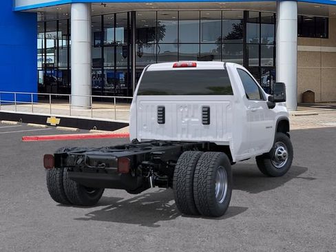 New 2026 Chevrolet Silverado 3500 W/T AWD/4WD image 4