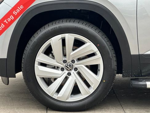 Used 2023 Volkswagen Atlas Cross Sport SE image 26