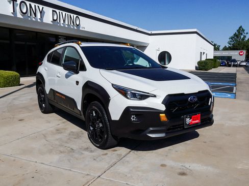 Used 2024 Subaru Crosstrek 2.5i Wilderness w/ Crosstrek Mirror Package AWD/4WD image 2