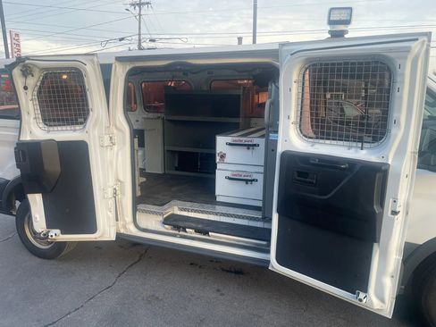 Used 2016 Ford Transit 350 148 Low Roof image 6