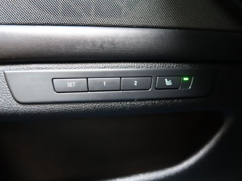 Used 2016 BMW 550i Sedan RWD image 23