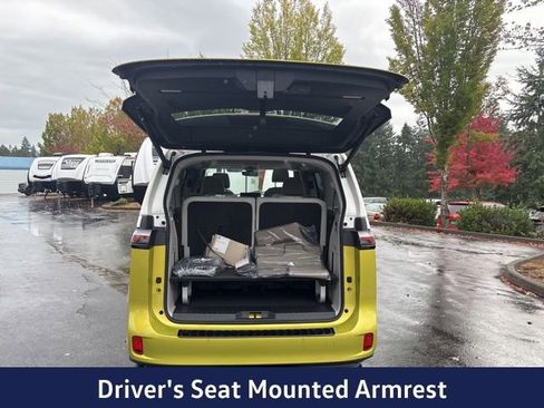 New 2025 Volkswagen ID. Buzz Pro S Plus image 5