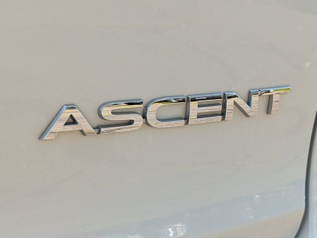 Used 2025 Subaru Ascent Premium AWD/4WD image 41