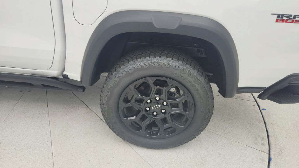 New 2026 Chevrolet Colorado Trail Boss AWD/4WD image 28