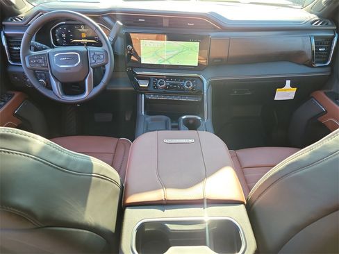 New 2026 GMC Sierra 2500 Denali Ultimate w/ Max Trailering Package image 16