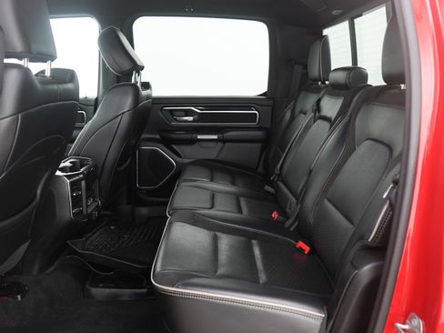 Used 2022 RAM 1500 Laramie w/ Sport Appearance Package AWD/4WD image 18
